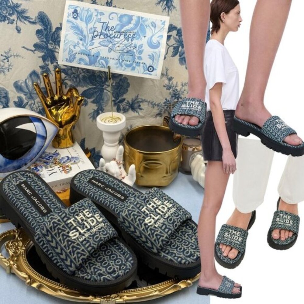 🆕 MARC JACOBS 🧿 NWOB The Lug Sole Slide, Monogram Denim - Sz 39 US 9